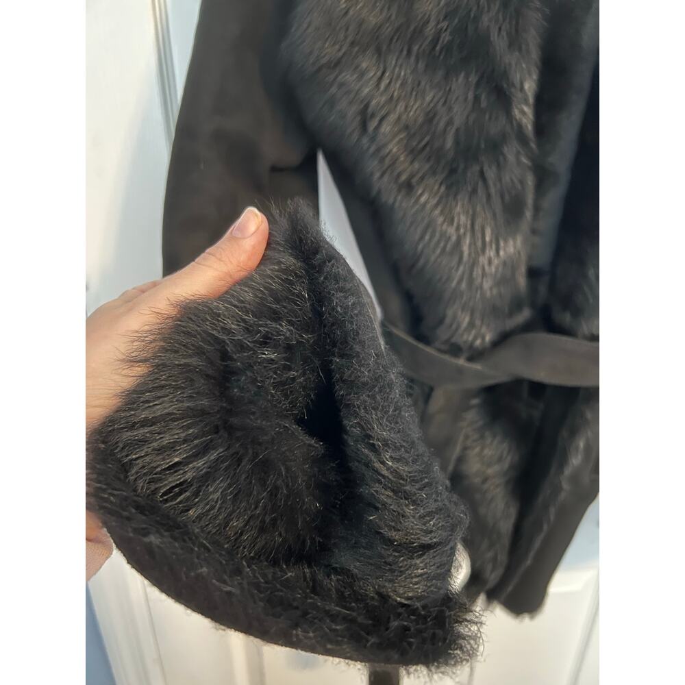 Vakko Black Faux Fur Hooded Jacket ptp 21 large - Picture 2 of 7